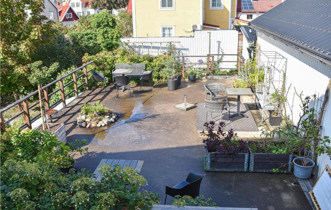 Cozy Home In Karlskrona With Kitchen Exterior foto