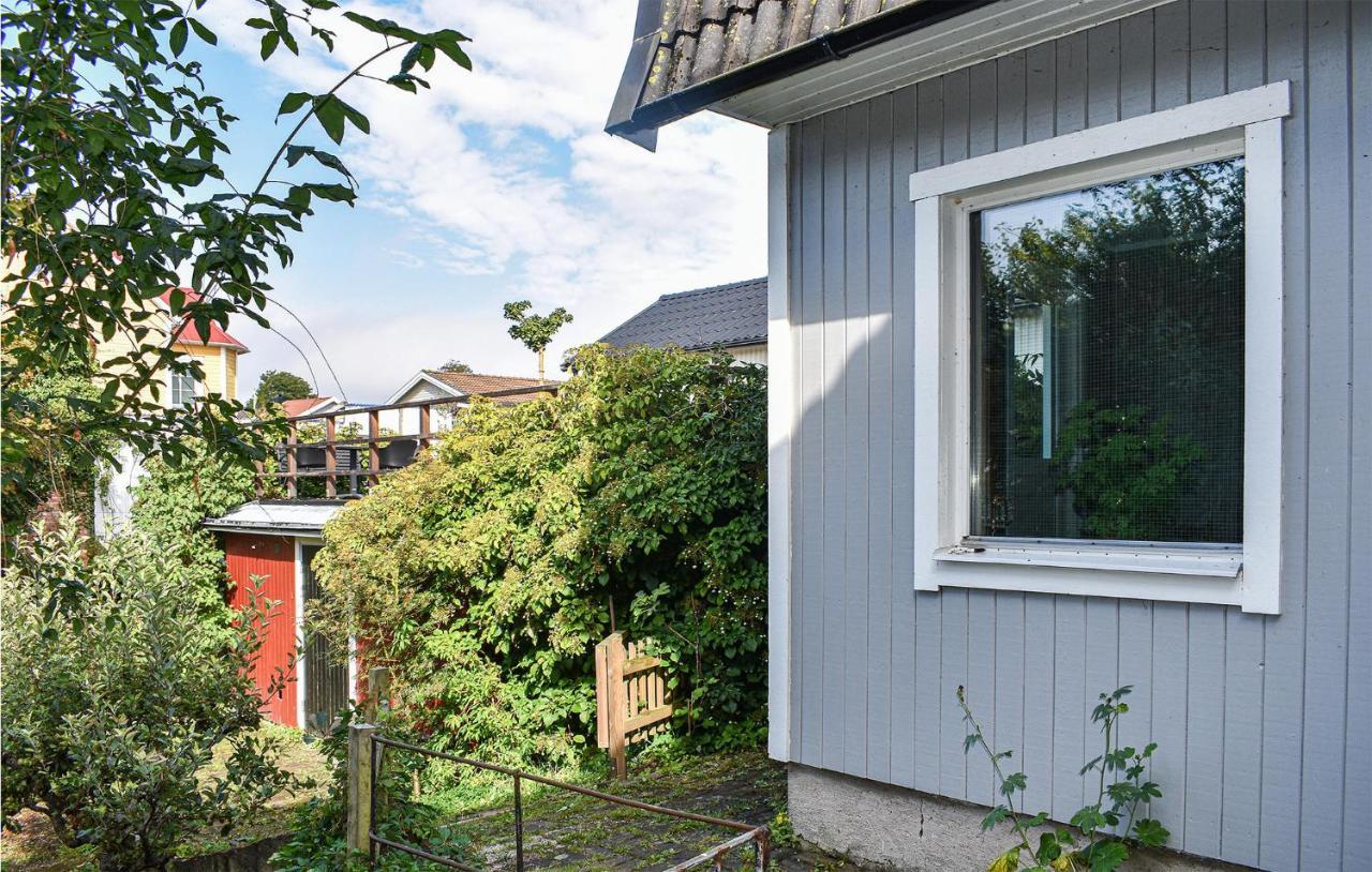 Cozy Home In Karlskrona With Kitchen Exterior foto