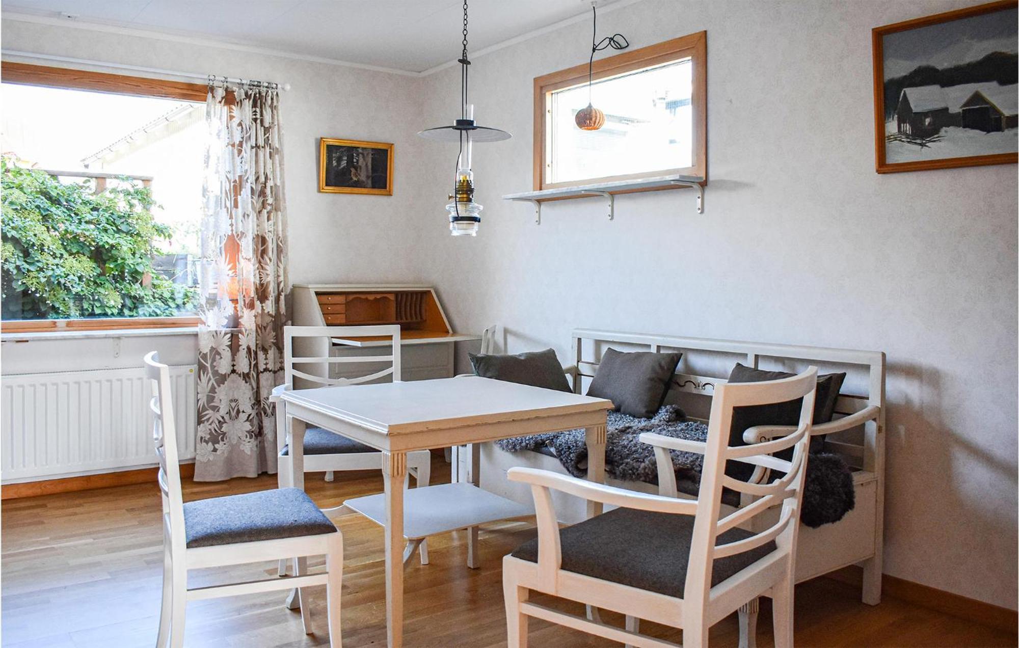 Cozy Home In Karlskrona With Kitchen Exterior foto